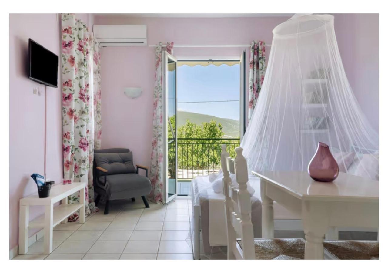 Rosegarden Villa Sami  Exterior photo